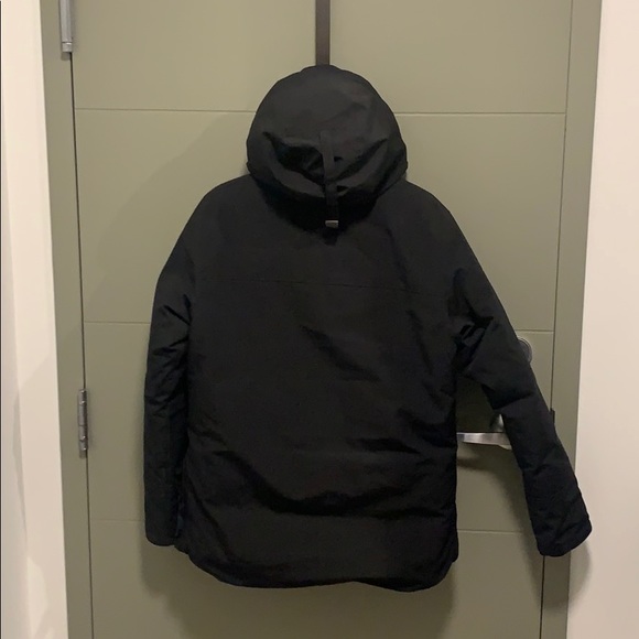 Mens Canada goose winter jacket - Picture 2 of 2